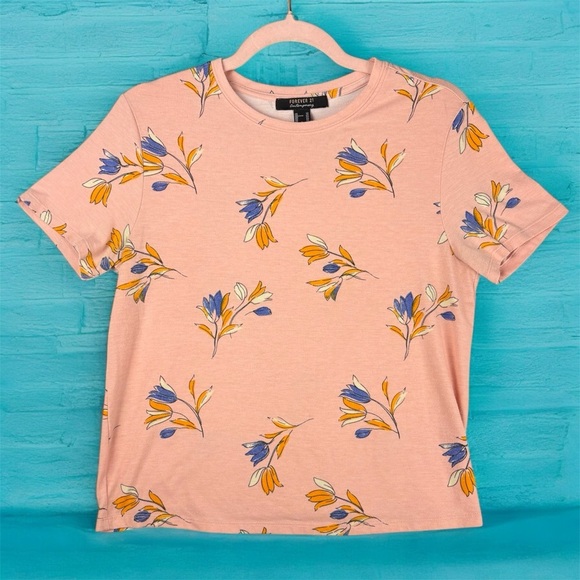 Forever 21 Contemporary Floral Light Pink Short Sleeve Tee XS - Picture 1 of 6